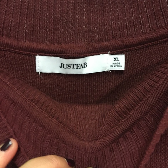 Burgundy off the shoulder sweater dress - Picture 3 of 4